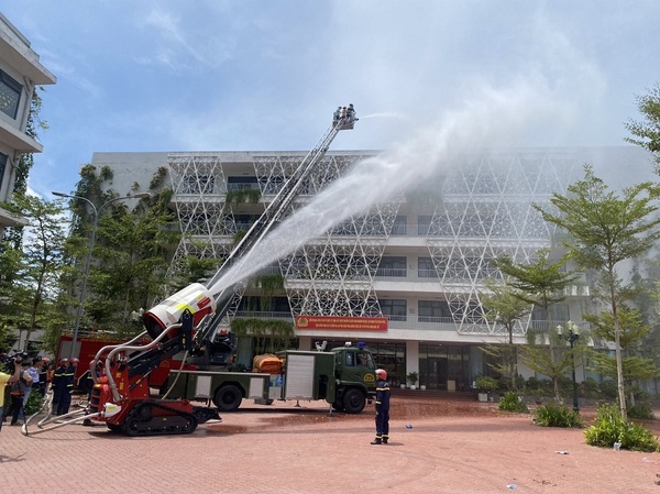 Đào tạo kỹ thuật phòng cháy, chữa cháy