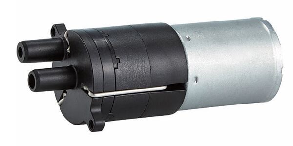 Máy bơm nước KPW26