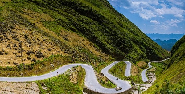 Dốc Thẩm Mã - Loop Tours - Công Ty TNHH Thương Mại Và Đầu Tư An Nhiên Group