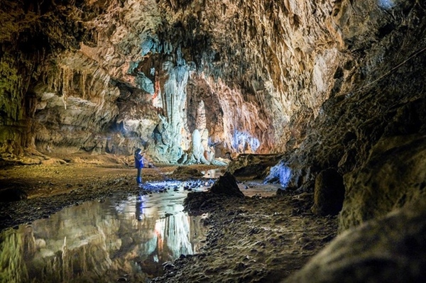 Động Ngườm Ngao - Loop Tours - Công Ty TNHH Thương Mại Và Đầu Tư An Nhiên Group