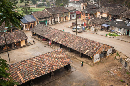 Phố cổ Đồng Văn - Loop Tours - Công Ty TNHH Thương Mại Và Đầu Tư An Nhiên Group