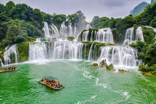 Thác Bản Giốc - Loop Tours - Công Ty TNHH Thương Mại Và Đầu Tư An Nhiên Group