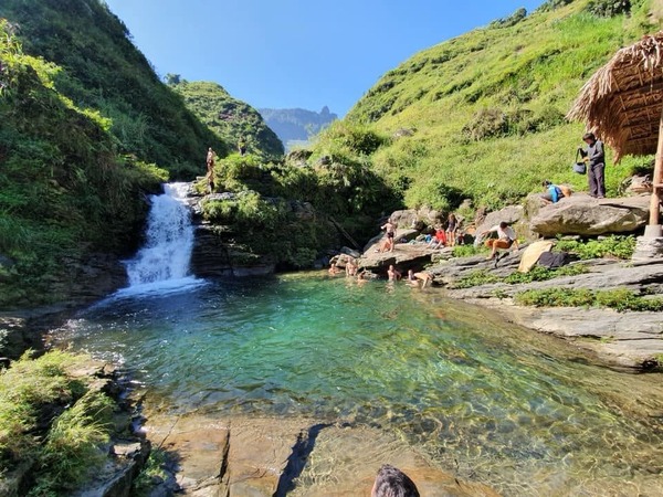 Thác Du Già - Loop Tours - Công Ty TNHH Thương Mại Và Đầu Tư An Nhiên Group