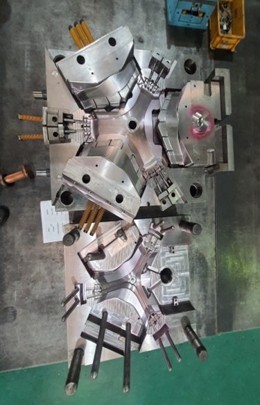 Khuân mẫu Đức Long