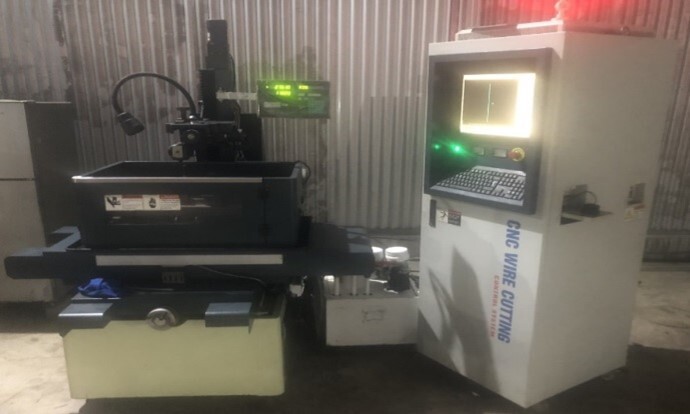 Máy cắt dây CNC Taiwan 2022