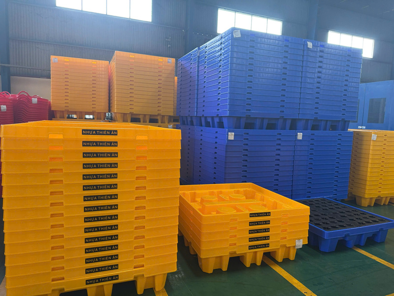 Pallet nhựa - Nhựa Công Nghiệp Thiên Ân Plastic - Công Ty TNHH Sản Xuất Công Nghiệp Thiên Ân Plastic