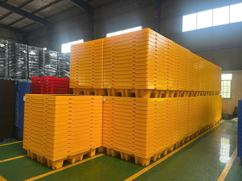 Pallet nhựa - Nhựa Công Nghiệp Thiên Ân Plastic - Công Ty TNHH Sản Xuất Công Nghiệp Thiên Ân Plastic