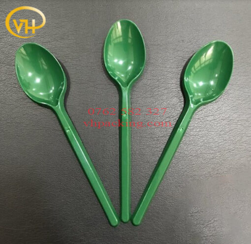 Muỗng nhựa trà sữa, muỗng cơm dùng 1 lần xanh dài 15cm - Sản Phẩm Nhựa Dùng 1 Lần VH Pack - Công Ty TNHH VH Pack
