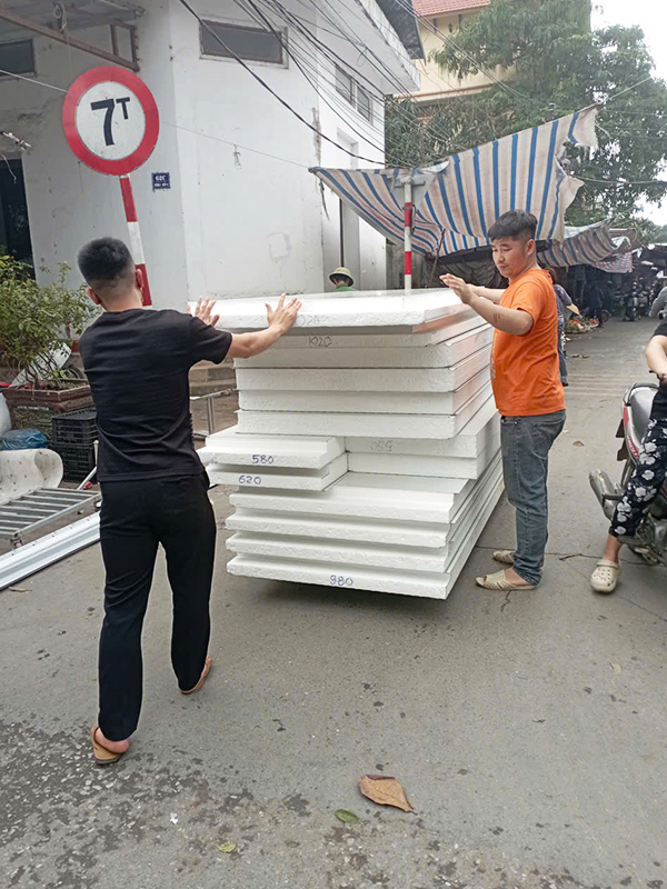 Hình ảnh công ty Đông Anh thi công kho lạnh - Kho Lạnh Công Nghiệp Đông Anh - Công Ty Cổ Phần Cơ Điện Lạnh Đông Anh