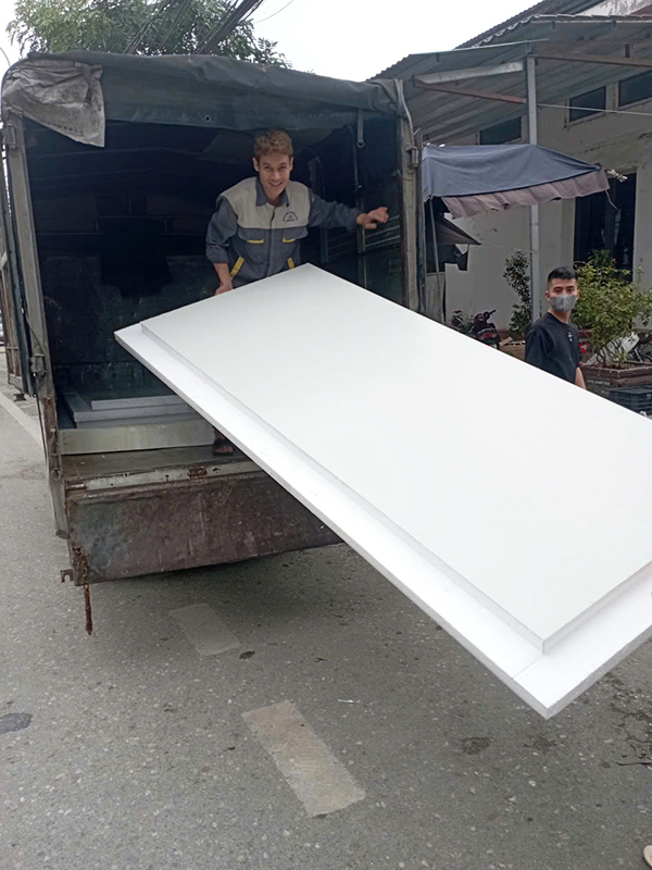 Hình ảnh công ty Đông Anh thi công kho lạnh - Kho Lạnh Công Nghiệp Đông Anh - Công Ty Cổ Phần Cơ Điện Lạnh Đông Anh