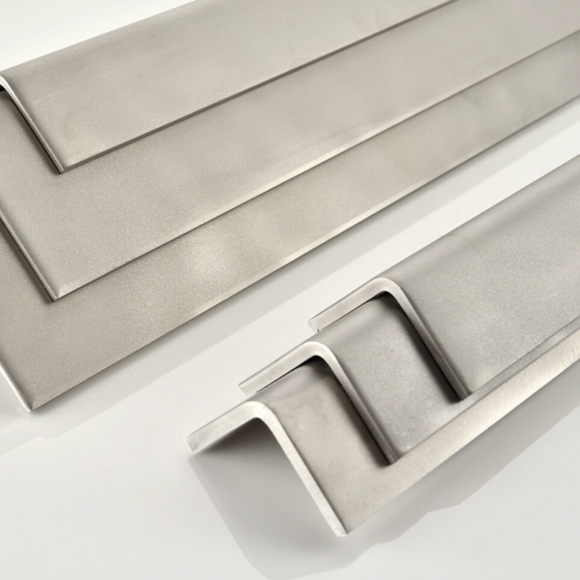 Thanh inox chữ V dập 304 - Inox An Ngọc Thịnh - Công Ty TNHH Inox An Ngọc Thịnh