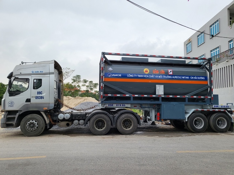 Dịch vụ vận chuyển hóa chất