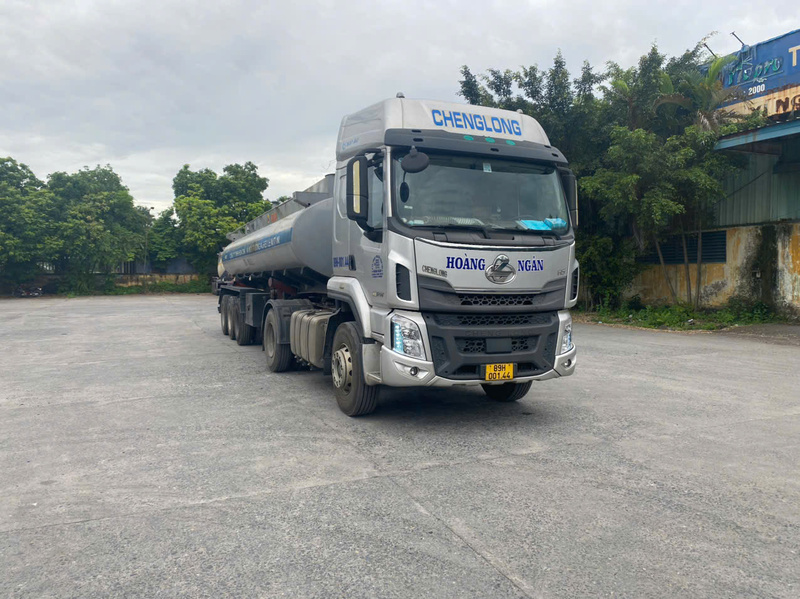 Dịch vụ vận chuyển hóa chất