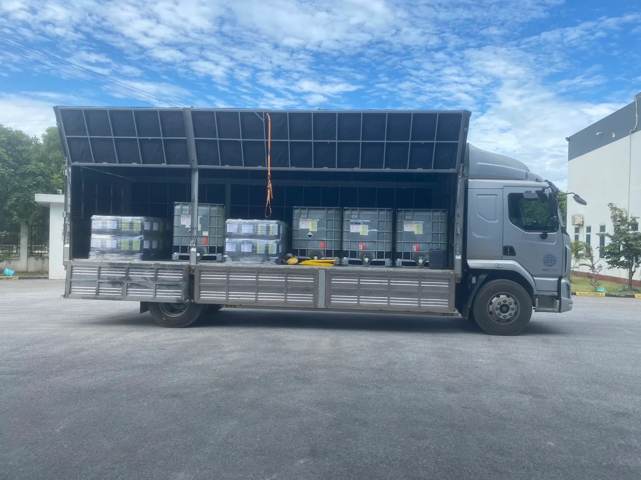 Vận tải đường bộ