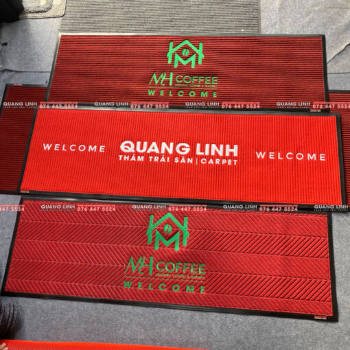 Thảm thêu logo Stripemart