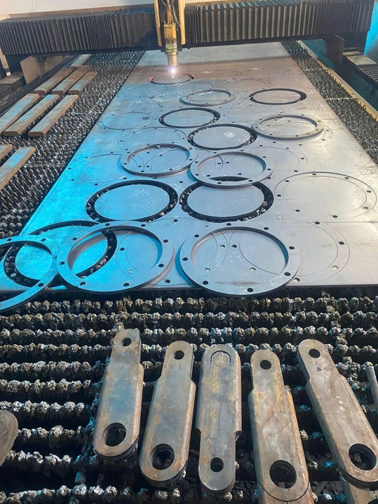 Cắt khắc laser thép