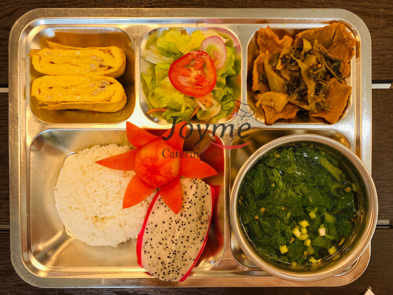 Suất ăn công nghiệp