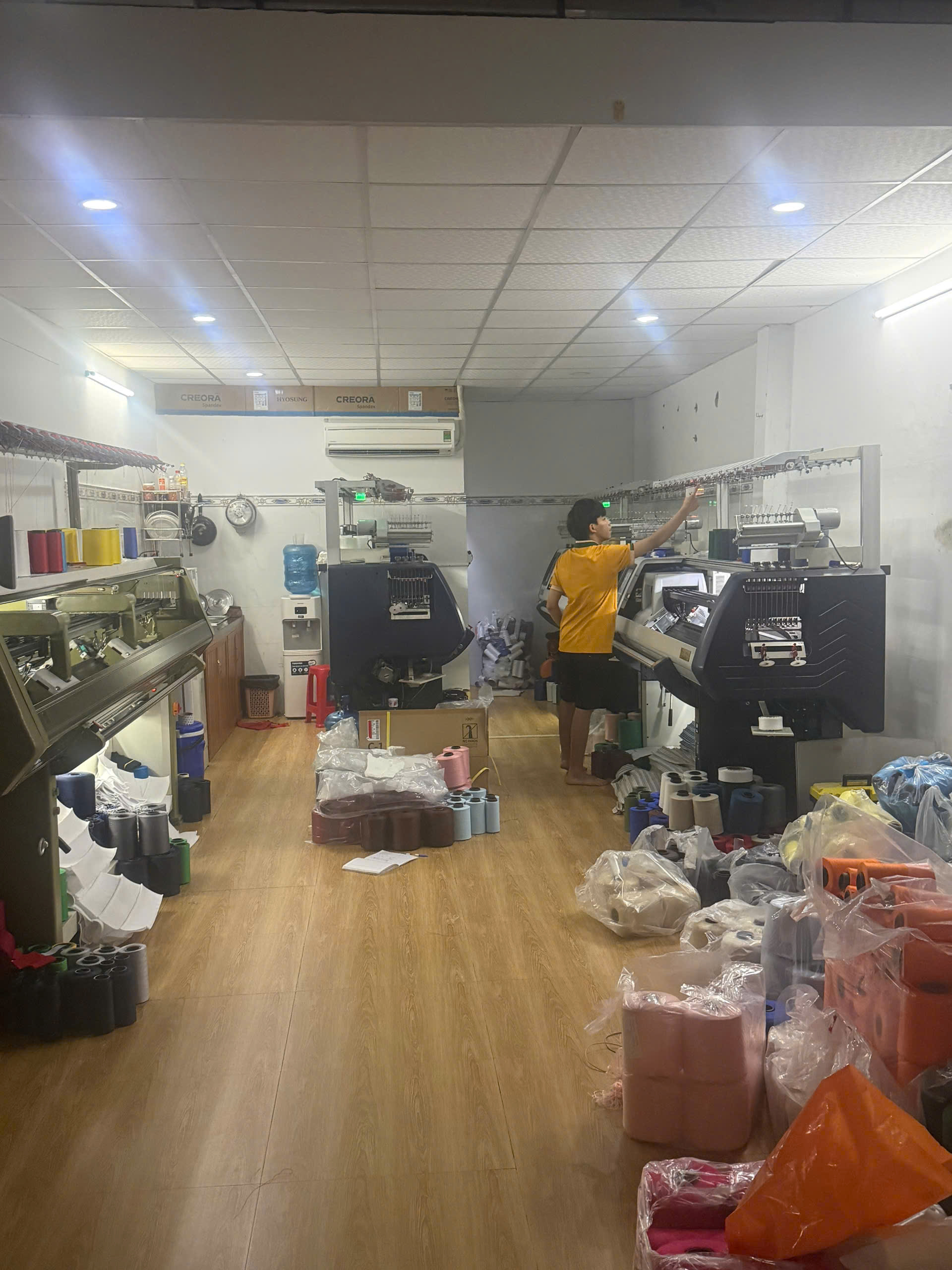 Hình ảnh xưởng sản xuất  may mặc Minh Hào