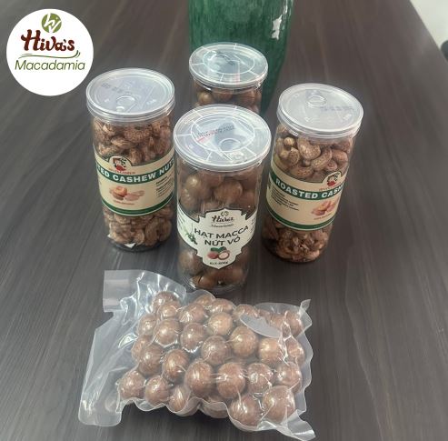 Hạt macca nứt vỏ