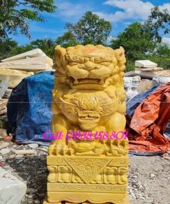 Tượng kỳ lân đá đất