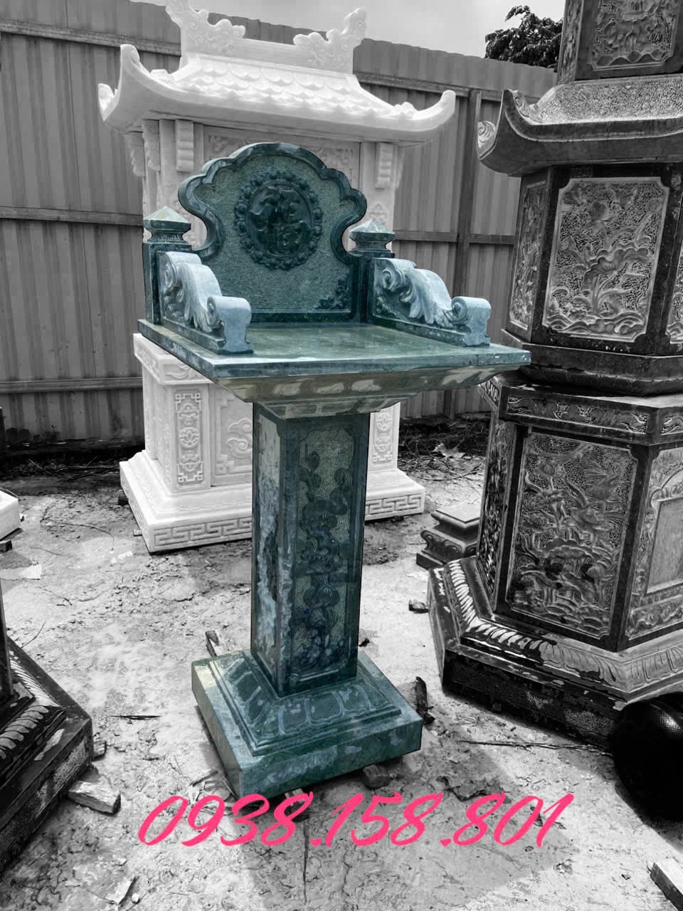 Bàn thờ thiên ngoài trời