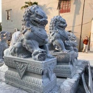Tượng kỳ lân đá