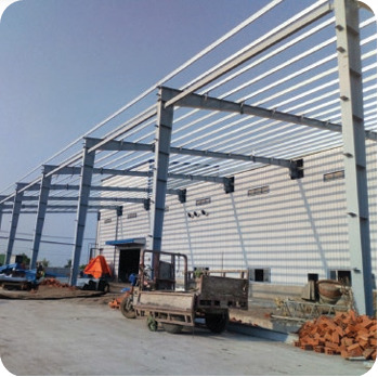 Gia công và lắp dựng kết cấu nhà xưởng
