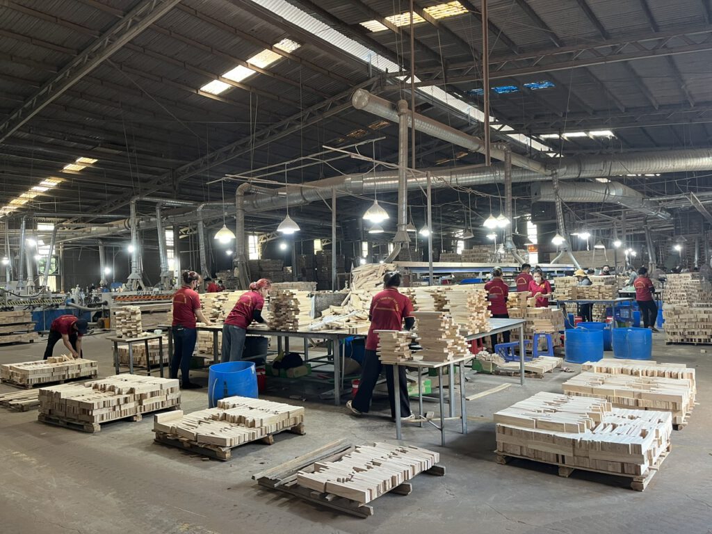 Hình ảnh công ty Phát Đạt Wood - Công Ty TNHH Phát Đạt Wood