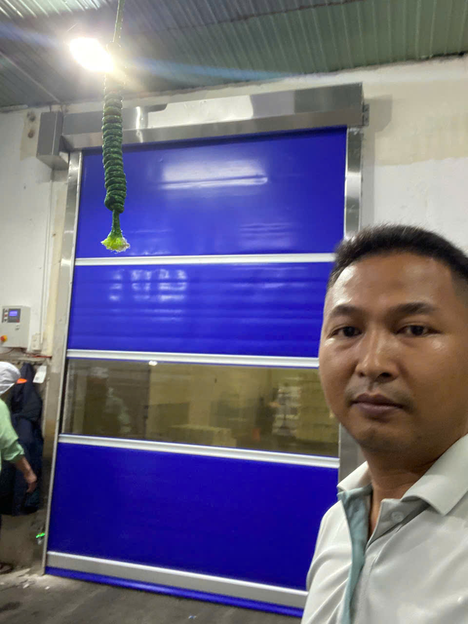 Buồng thổi khí - Cửa Cuốn Nhanh PVC Toàn Phát - Công Ty TNHH Cổng Tự Động Toàn Phát