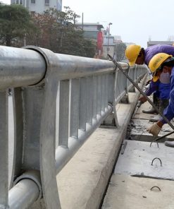 Thi công cơ khí đường bộ - Cơ Khí Ngọc Thắng - Công Ty TNHH Cơ Khí Tổng Hợp Ngọc Thắng