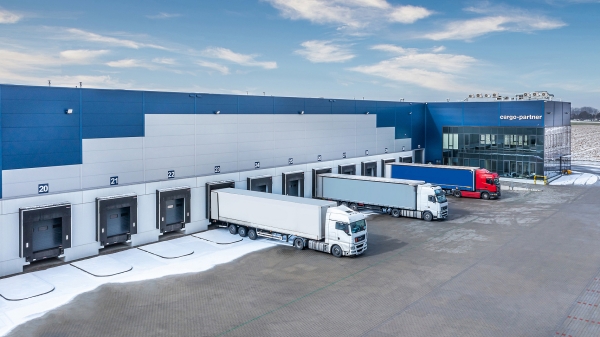 Dịch vụ vận tải đường bộ và lưu kho - Công Ty TNHH Tiếp Vận Logiworld Việt Nam