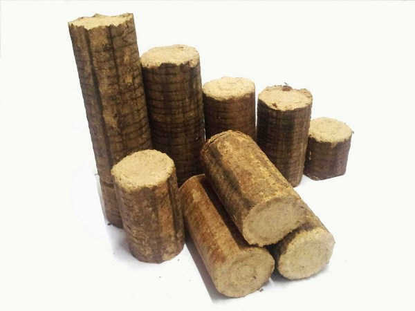 Củi mùn cưa ép - Pallet Gỗ Long Thanh Cảnh - Công Ty TNHH Một Thành Viên Long Thanh Cảnh