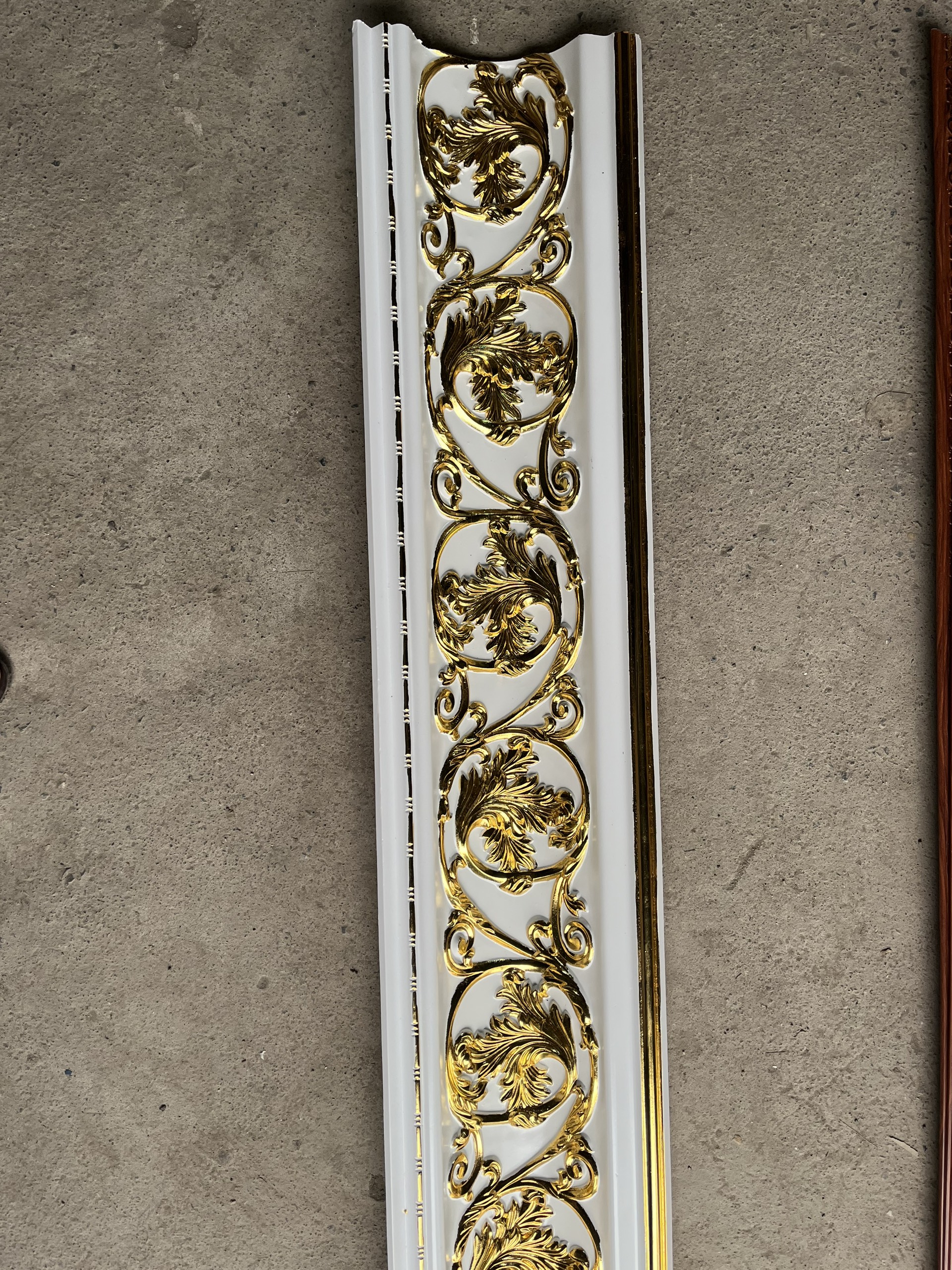 Phào trần hoa văn - Phào Chỉ Anh Đức - Công Ty Cổ Phần Nhựa Anh Đức