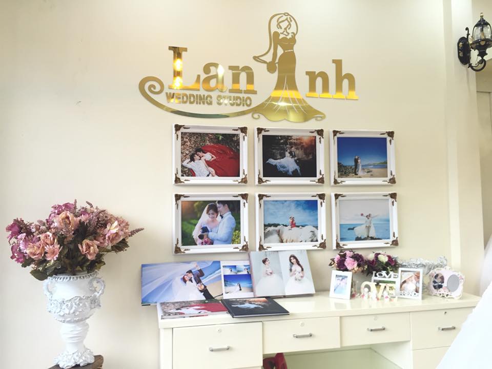 Thi công bảng quảng cáo