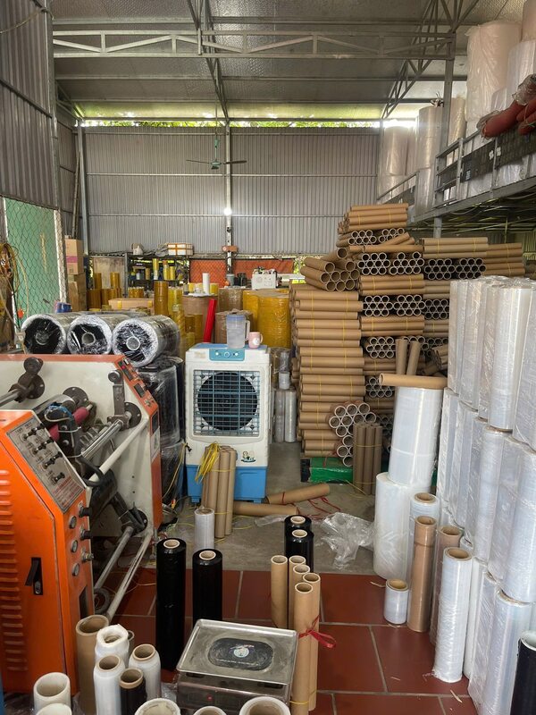 Hình ảnh kho hàng Tùng Phát Lộc - Bảo Hộ Lao Động Tùng Phát Lộc - Công Ty TNHH Đầu Tư Và Thương Mại Tùng Phát Lộc