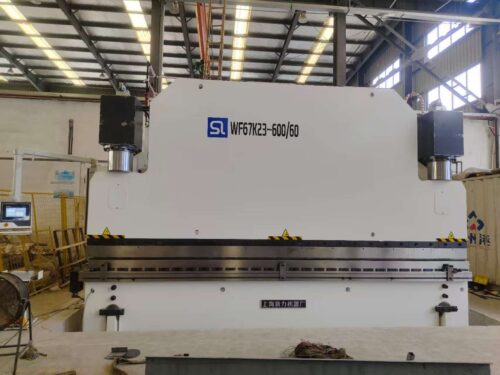 Máy chấn CNC WF67K-600T6000 Delem DA-53T
