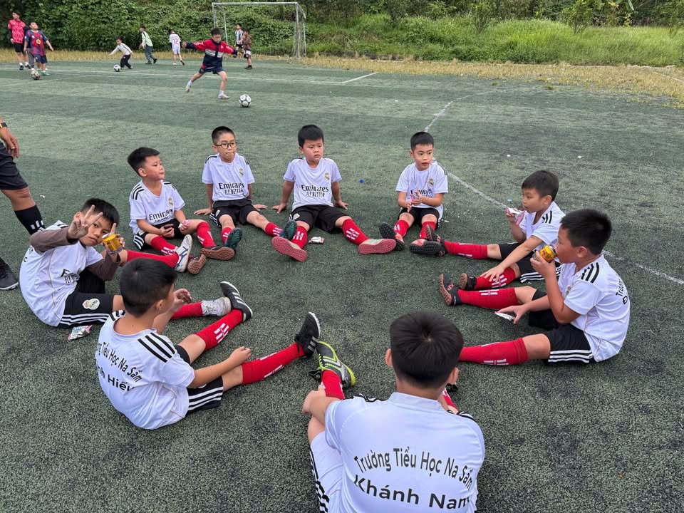 áo thể thao - May Mặc In Xinh - Công Ty TNHH In Xinh