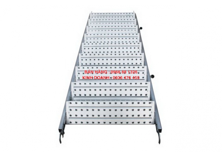 Thang giàn giáo - Giàn Giáo Bảo Liên - Công Ty Cổ Phần Sản Xuất Thương Mại Thiết Bị Và Xây Dựng Bảo Liên