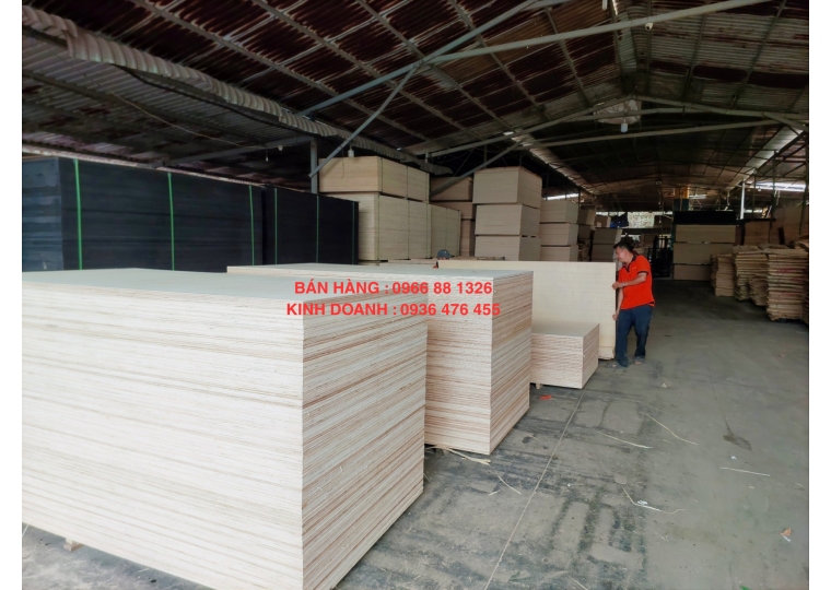 Ván ép phủ phim - Giàn Giáo Bảo Liên - Công Ty Cổ Phần Sản Xuất Thương Mại Thiết Bị Và Xây Dựng Bảo Liên