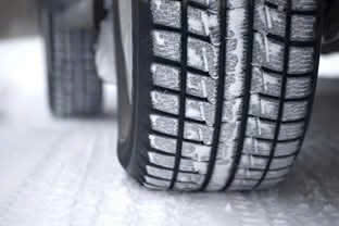 Ứng dụng vỏ xe, băng tải - Hóa Chất Vạn Phước Hưng - Công Ty TNHH Quốc Tế Vạn Phước Hưng