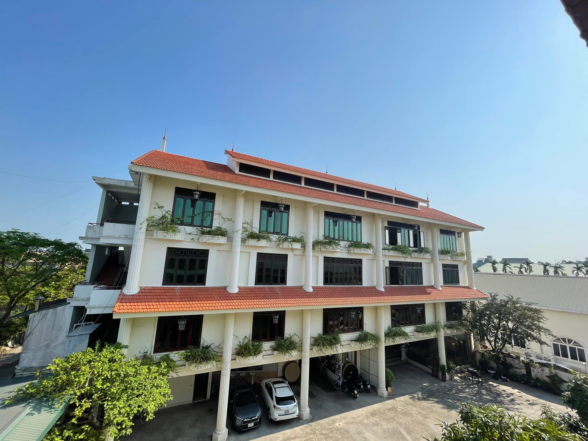 Dự án lắp đặt máy giặt Unimac 25kg tại khách sạn Đông Xanh