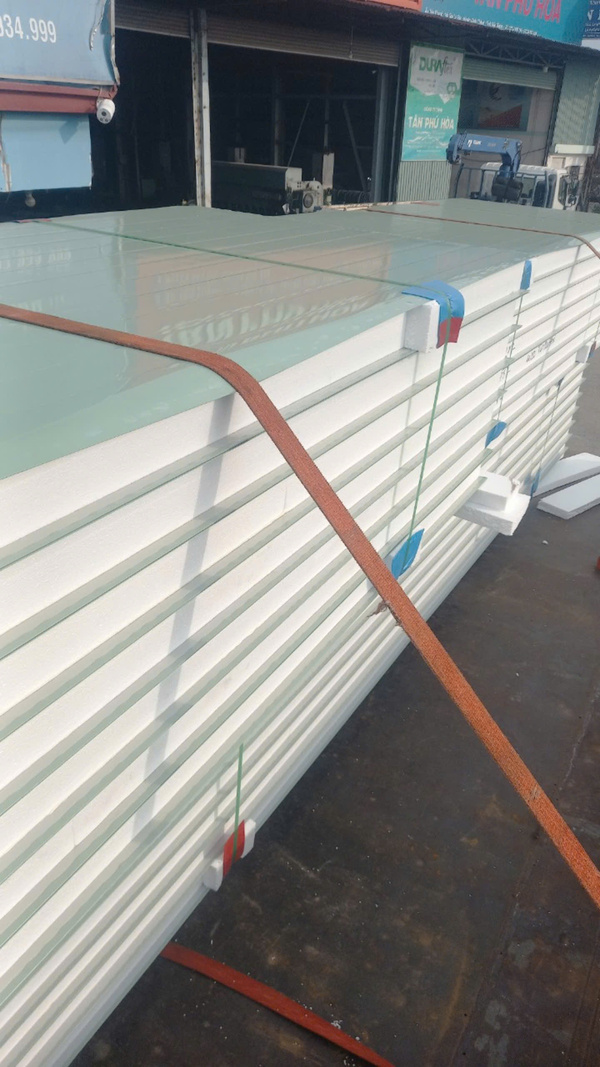 Tôn Panel - Thép Tân Phú Hòa -  Công Ty TNHH Tân Phú Hòa