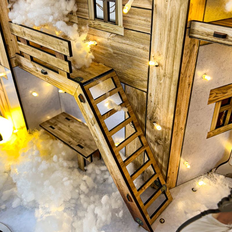 - Công Ty TNHH Mỹ Nghệ Thông Minh Tayta