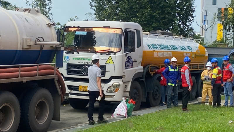 Dịch vụ hút bùn thải, bể phốt - Xử Lý Chất Thải Sông Công - Công Ty TNHH Thương Mại - Dịch Vụ Sông Công