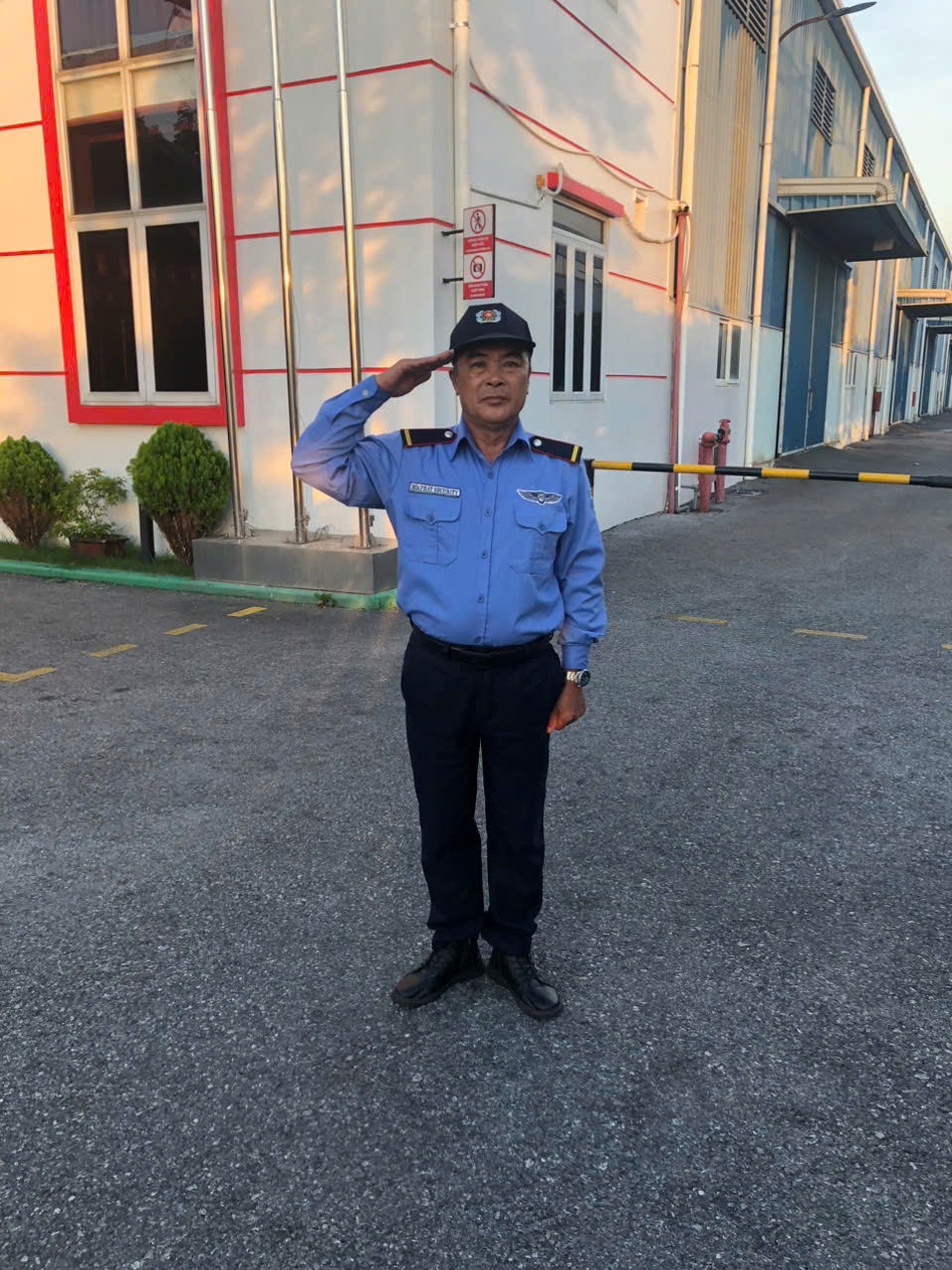 Bảo vệ mục tiêu cố định