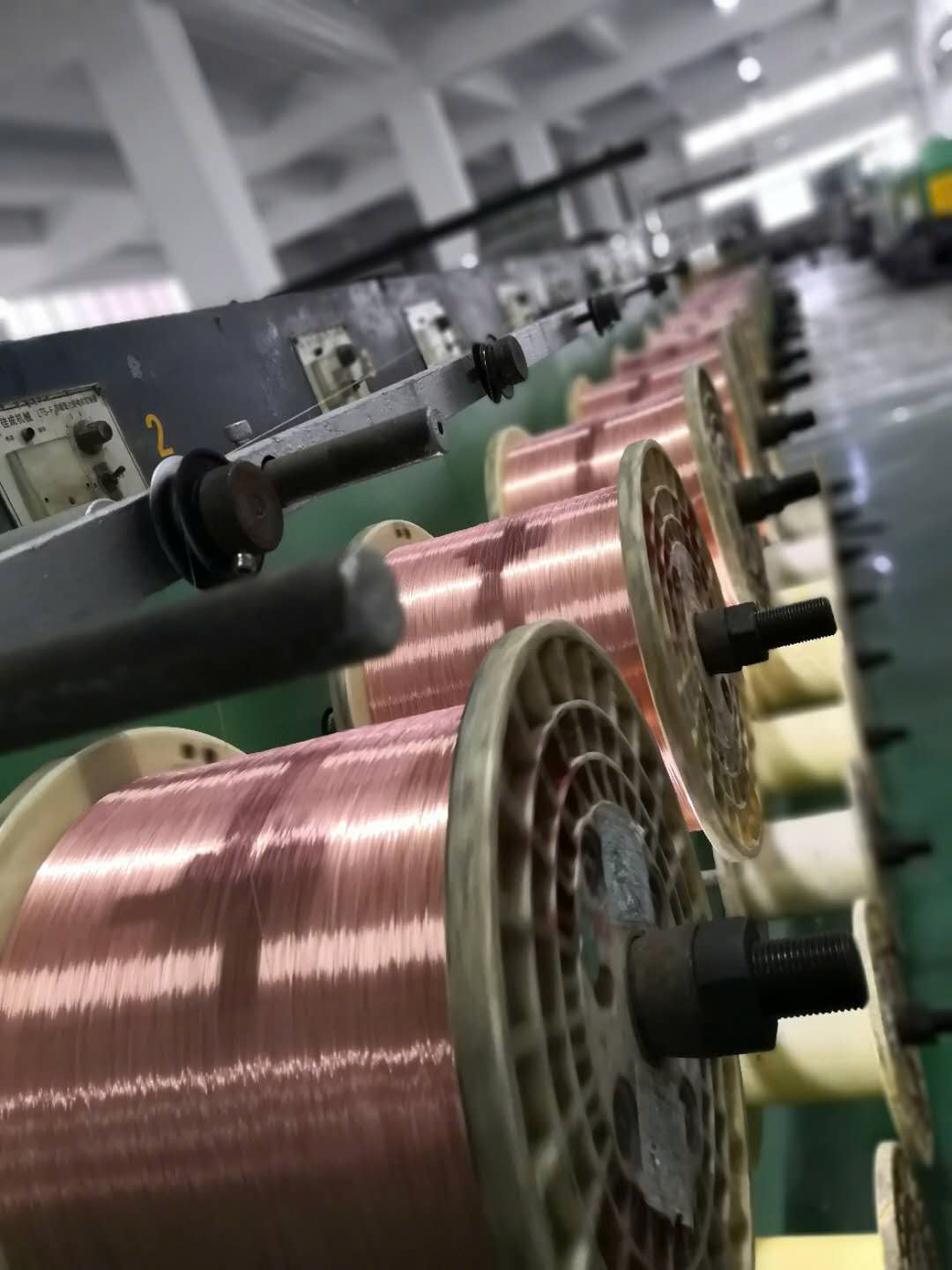 Cuộn dây kim loại - Kim Loại Màu Hồng Đỉnh Thái Việt Nam - Công Ty TNHH Vật Liệu Hợp Kim Hồng Đỉnh Thái Việt Nam