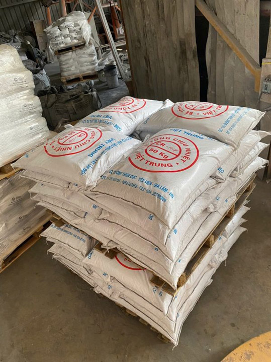 Bê tông chịu nhiệt CR12