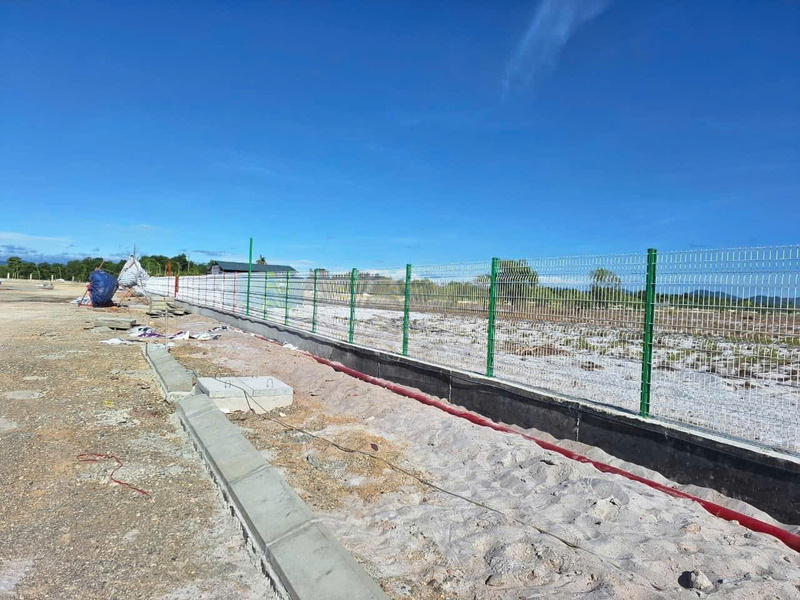 Hàng rào lưới thép chấn sóng