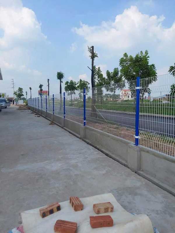 Lưới thép hàng rào mạ kẽm nhúng nóng