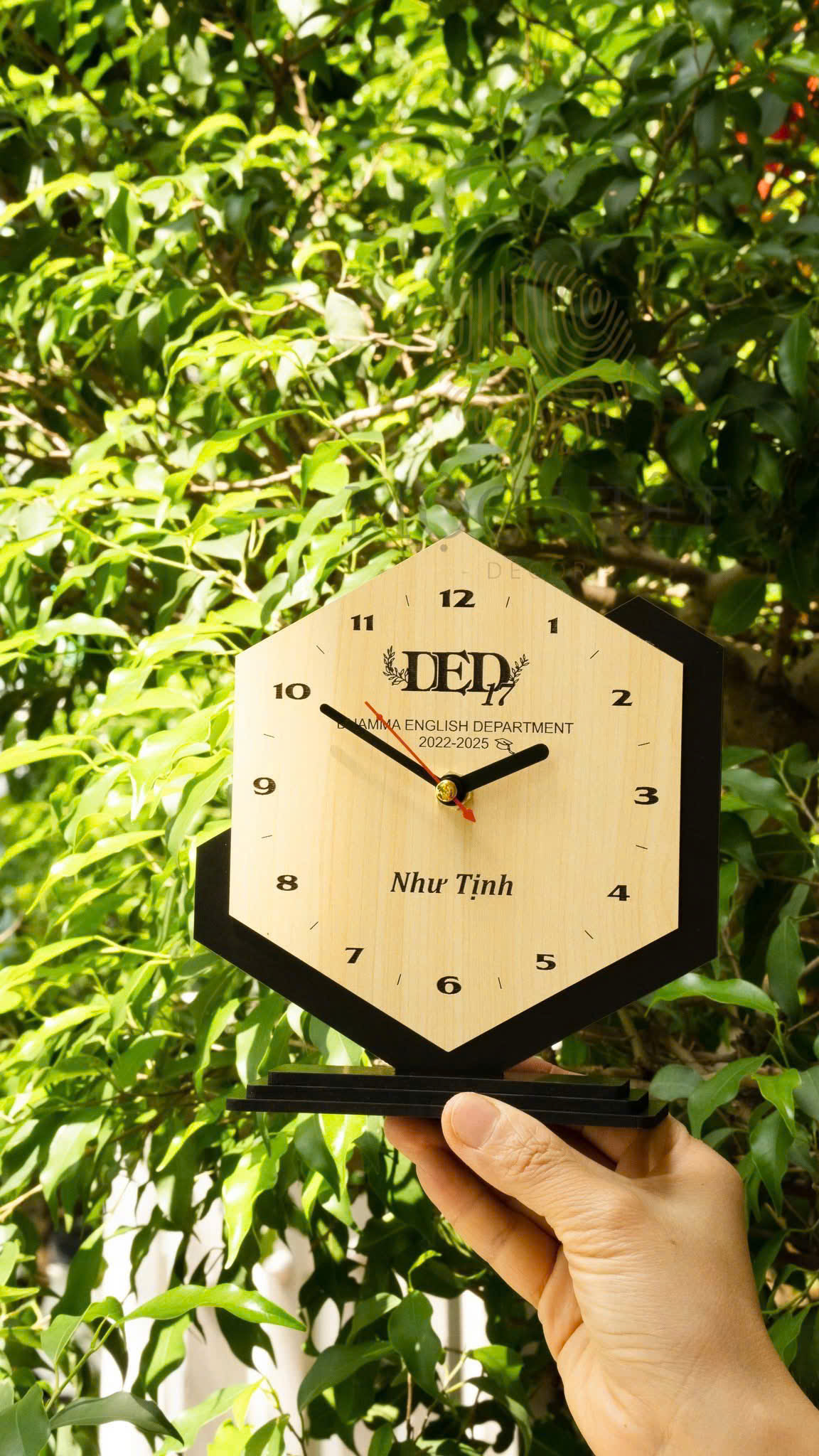 Đồng hồ treo tường